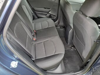 Kia Ceed 1,6 crdi Silver +, V zaruke - 7