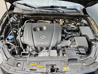 Mazda 3 HB Revolution 121 kW - 7