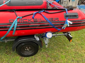 Čln Quicksilver 430 HD s lodným prívesom - 7