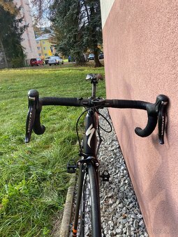 Cestný karbónový bicykel - 7