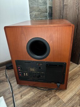 Subwoofer - 7