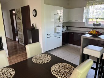 Nadštandardný 4 izbový bungalov na predaj - 7