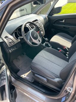 Kia Venga 1.4 benzin - 7