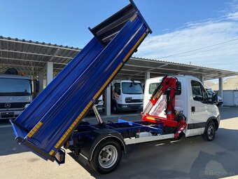 IVECO DAILY TROJSTRANNÝ SKLÁPAČ + HYDRAULICKÁ RUKA do 3,5t - 7