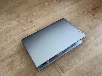 15.6"/Lenovo/4GB RAM DDR5/NvMe SSD 128GB/Intel HD 2GB// - 7