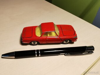 Corgi toys VW Karman Ghia - 7