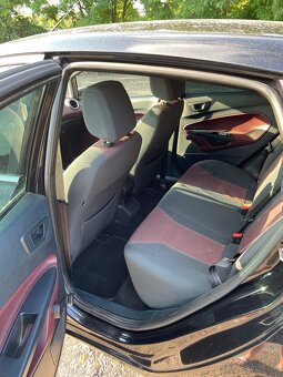 Ford fiesta 1.4 benzín - 7
