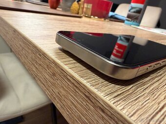 iPhone 16 PRO 256GB Titan - 7