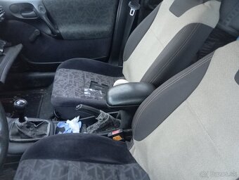 Rozpredám Opel vectra combi 2.0 diesel - 7