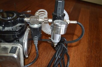 predam vzduchovy kompresor SPARMAX - 7