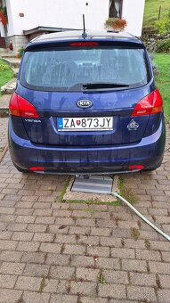 Kia Venga - 7