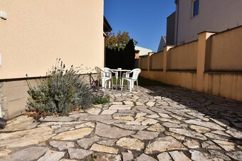 Apartmán s kúpeľňou blízko centra, Braneckého, Nitra - 7