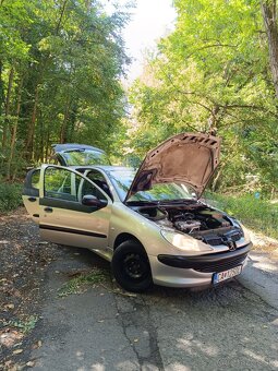 Peugeot 206 1.4i - 7