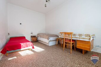 Na predaj rodinný dom - 7