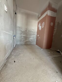 AKCIA  - ZNÍŽENÁ CENA-  Napredaj 2 - izbový luxusný byt v no - 7