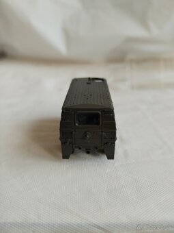 Velitelske auto Pinzgauer 710 K H0 - 7