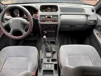 MITSUBISHI PAJERO 2,5TD 7miest - 7