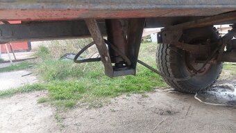 Vyklapacia vlecka - 7