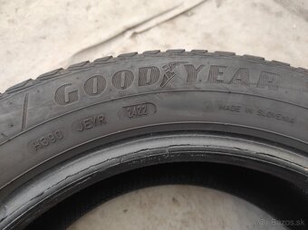 Celorocne pneu 185/60 R15 GoodYear 4ks - 7