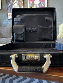 Retro vintage kufrík - vzor krokodíl - 7