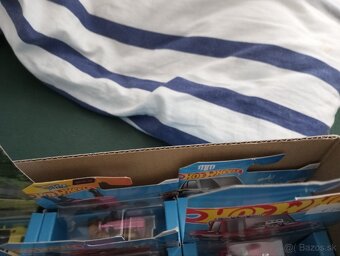 Predám hotwheels - 7