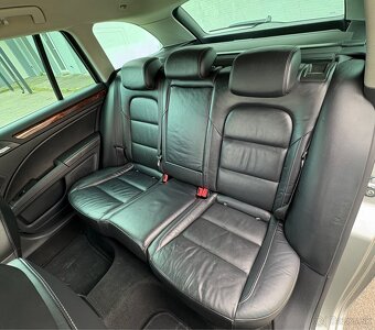Skoda Superb ELEGANCE 2.0TDI 125 KW - 7