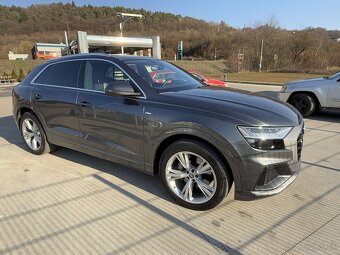 AUDI Q8 5,0TDI - 7