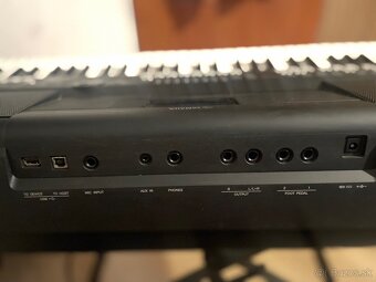 Yamaha psr sx600 - 7