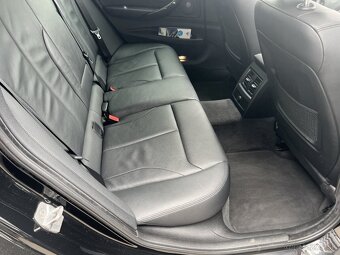 BMW rad 3 GT 330d xDrive GT Luxury Line A/T - 7