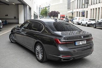 BMW 740 LD - 7