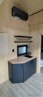 Predávame nový dizajnový Tiny House so saunou na prívese - 7