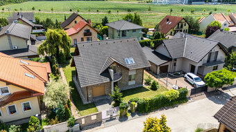 5 izbový rodinný dom Chorvátsky Grob s garážou, bazénom, krb - 7