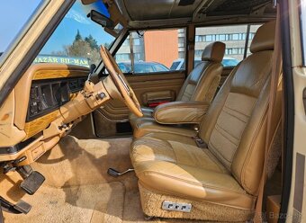 Jeep Wagoneer SJ V8 5.9 - 7