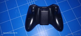 Predám Hernú konzolu - 7