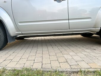 Nissan Pathfinder 2.5 dCI MT6 7-miestny - 7