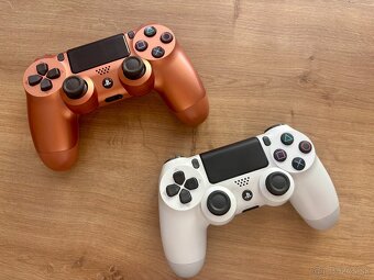 Herná konzola Playstation 4 Pro 1TB + 2 ovládače - 7
