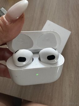 Apple AirPods 3 generácie - 7