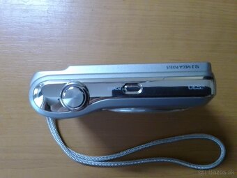 Digitálny fotoaparát Samsung ES 30. - 7