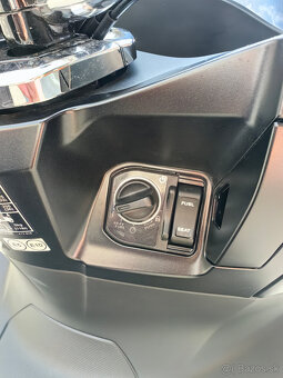 Honda pcx 125 2023 - 7