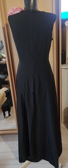 krásne spoločenské S - 7