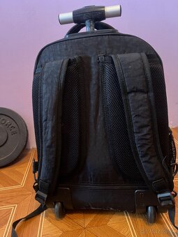 Batoh na kolieskach - 7