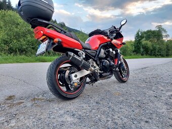 Yamaha fzs 600 fazer - 7