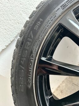 Zimné pneu Nokian 225/45 r17, disky BORBET - 7