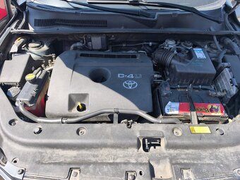 Toyota RAV4 2.2D 4x4 - 7