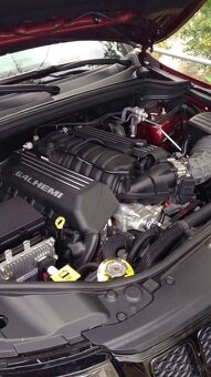 JEEP GRAND CHEROKEE SRT 6.4 HEMI V8 - 7