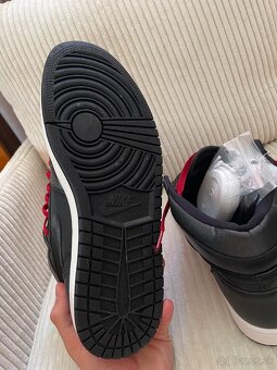 Nike Air Jordan 1 High OG Black Satin - 7