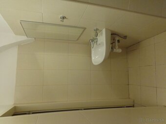 Prenájom - prevádzkový priestor  16-22 m2, Banská Bystrica,  - 7