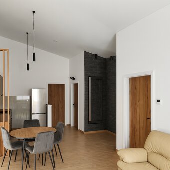 Pekný 3-izbový byt v tichej lokalite s terasou a parkovaním - 7