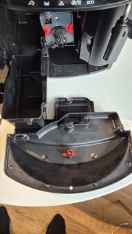 Kavovar DeLonghi CAFFE CORSO - 7