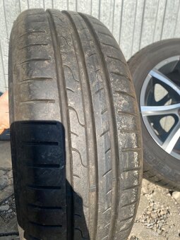 Ponúkam letné pneu DANLOP na diskoch MAK - 7